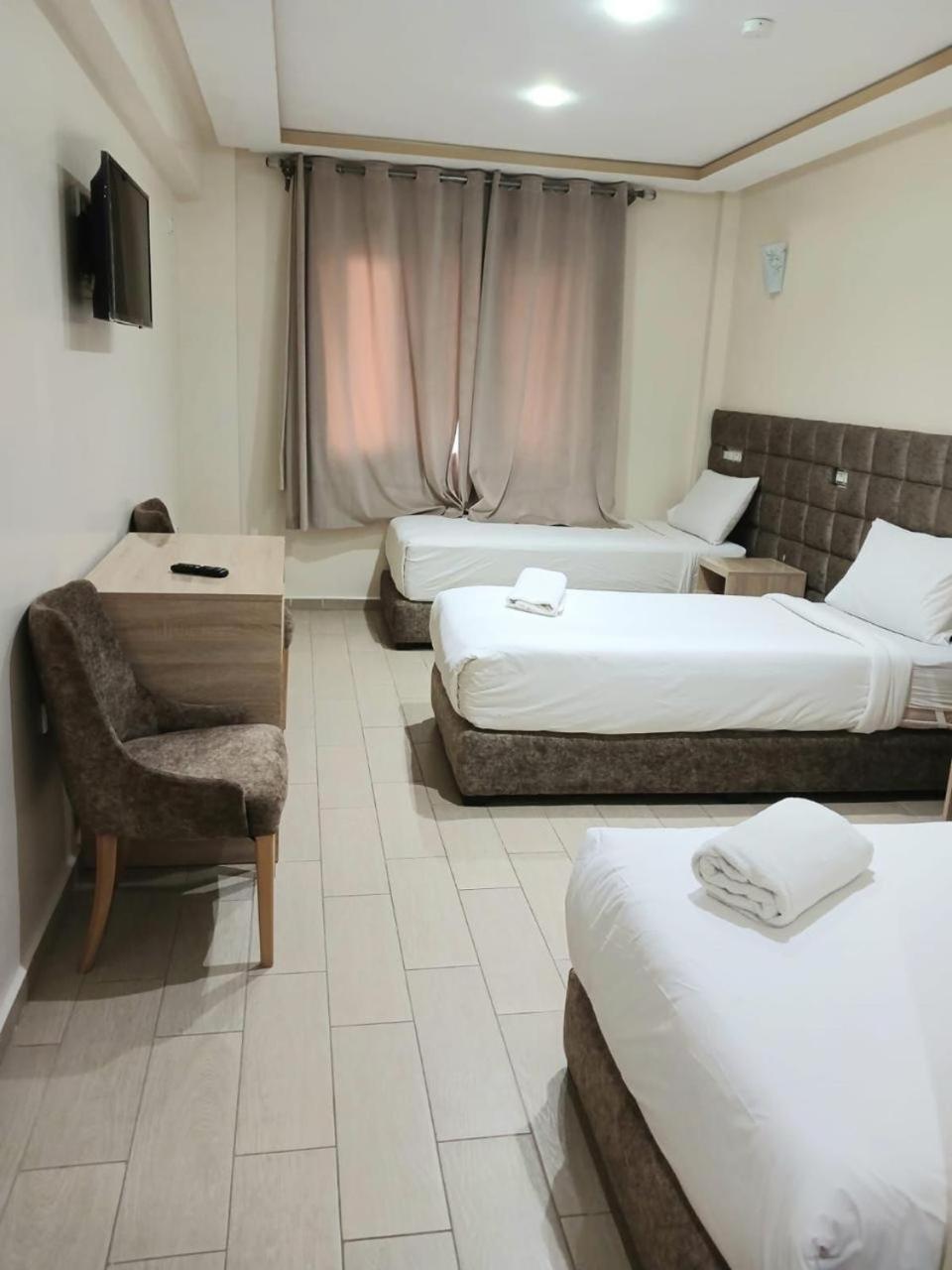 Hotel Jawharat El Jadida Buitenkant foto