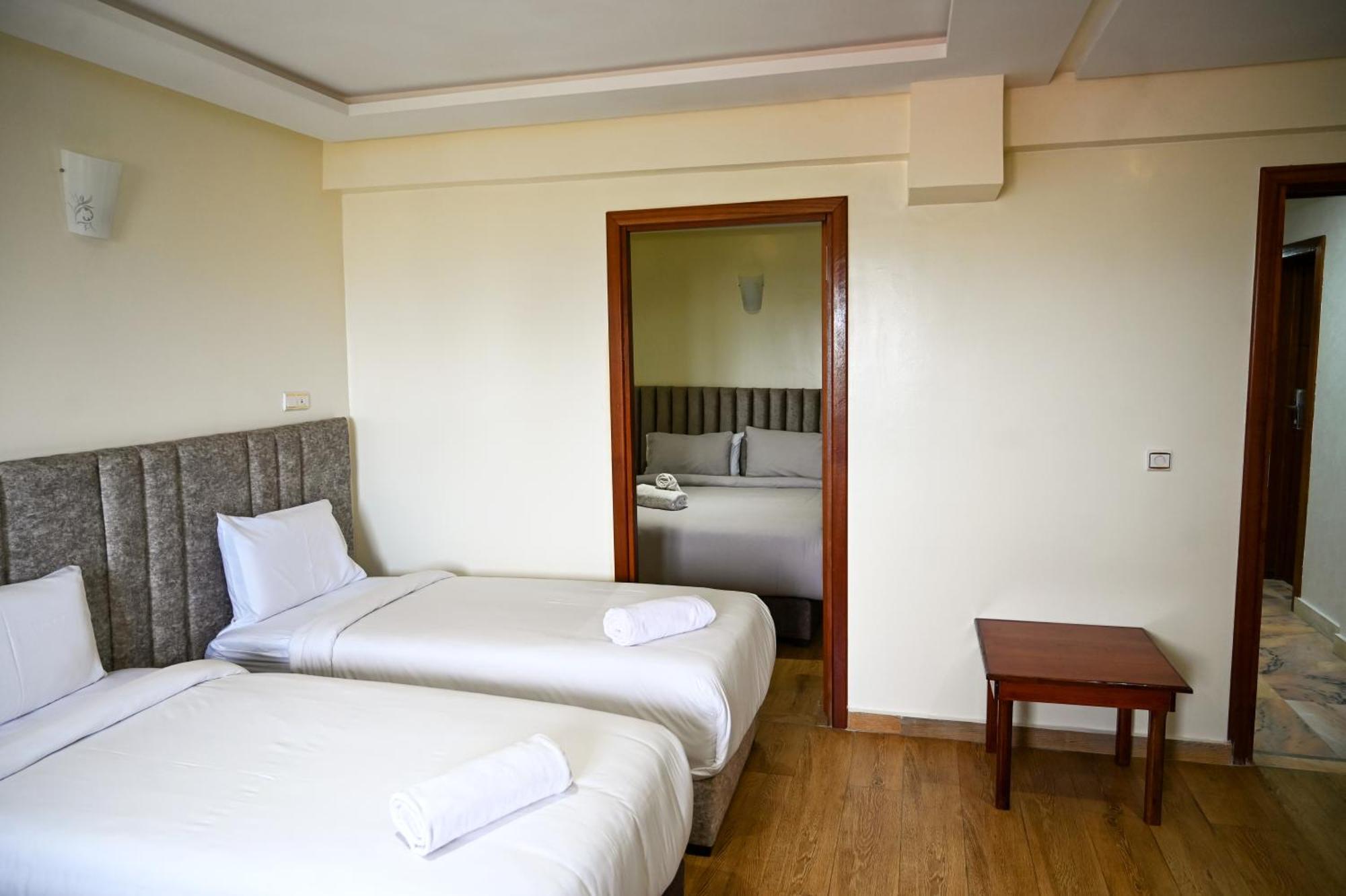 Hotel Jawharat El Jadida Buitenkant foto