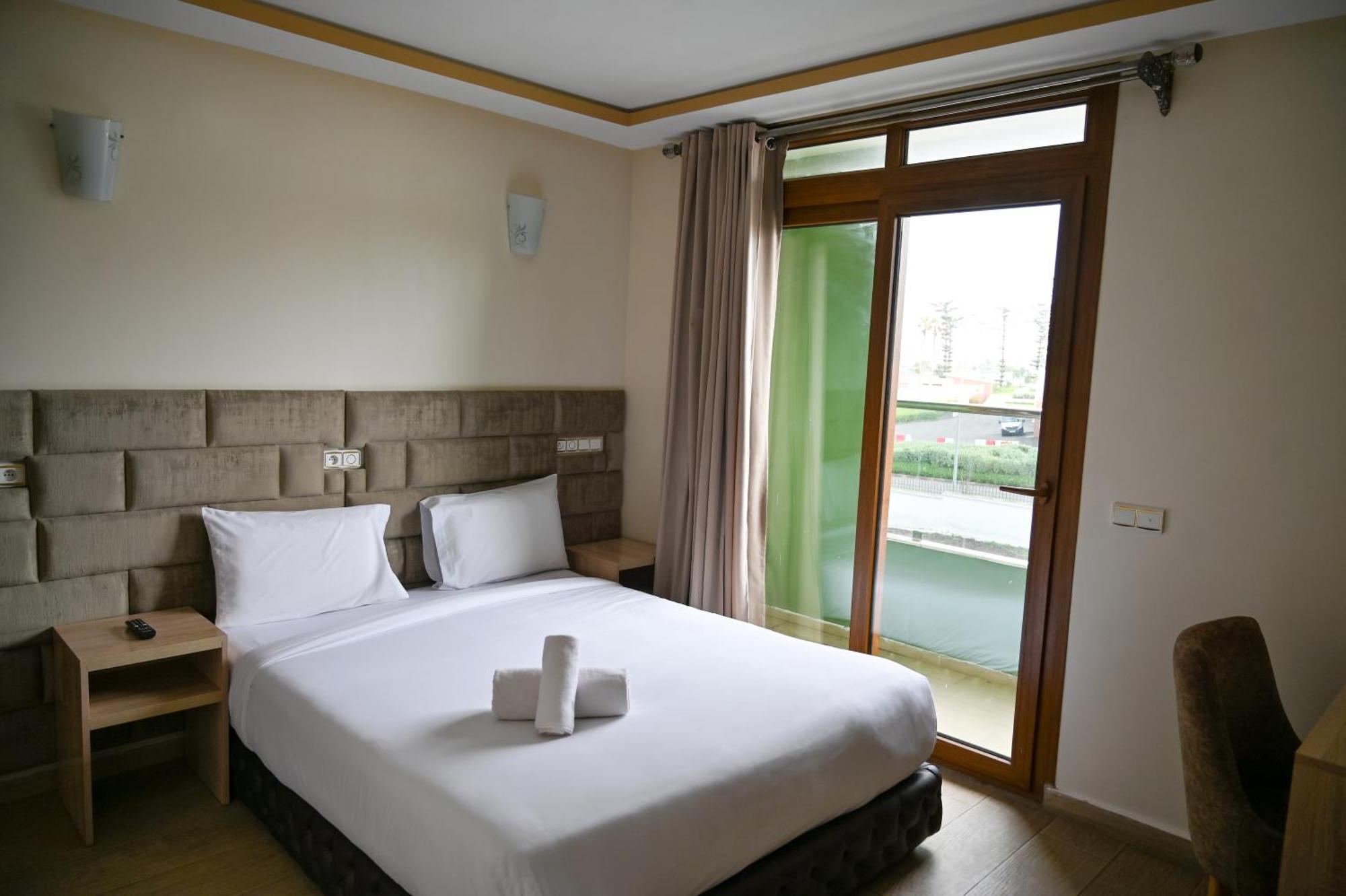 Hotel Jawharat El Jadida Buitenkant foto